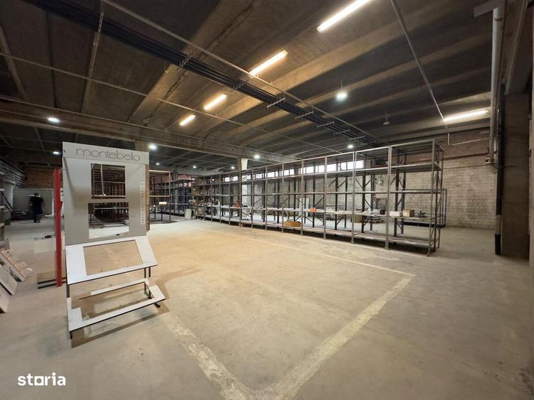 Spațiu comercial, de 808 mp, în Baza 3