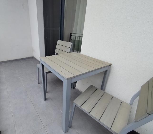 Apartament cu 2 camere decomandat în Giroc