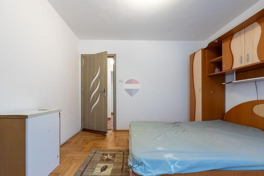 Apartament cu 3 camere decomandat în Nord