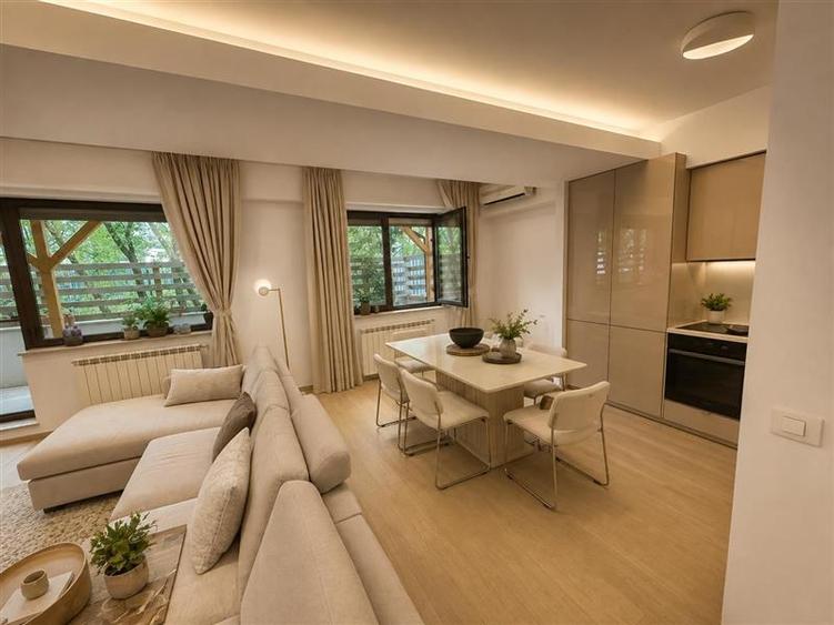 Apartament cu 3 camere decomandat, mobilat în Șoseaua Nordului