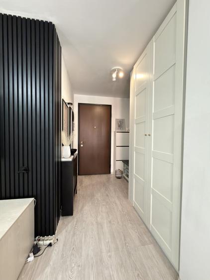 Apartament cu 2 camere semidecomandat, mobilat în Torontalului