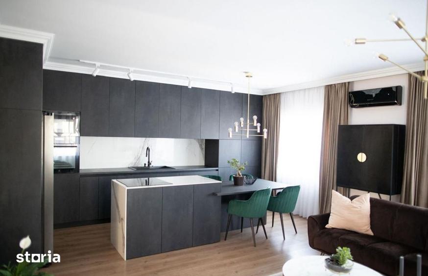 Apartament cu 3 camere semidecomandat în Ciupercenii Noi