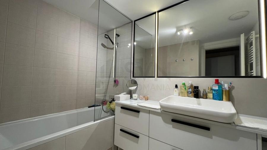 Apartament cu 3 camere decomandat, mobilat în Floreasca
