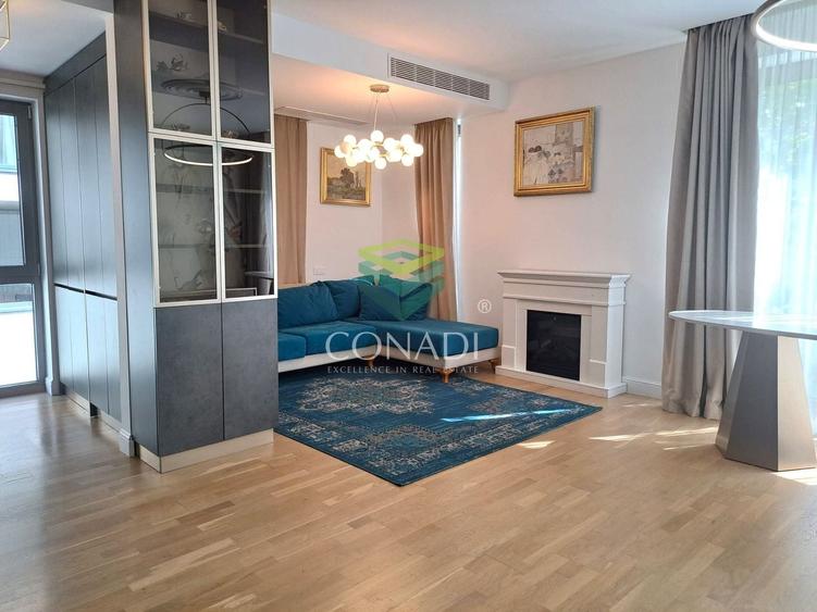 Apartament cu 4 camere decomandat, mobilat în Capitale