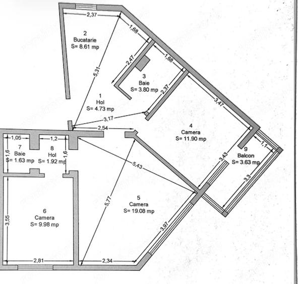 Apartament cu 3 camere decomandat în Soarelui