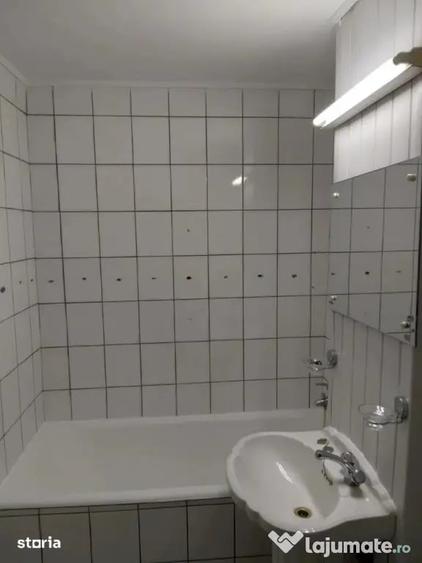 Apartament cu 2 camere decomandat în George Enescu