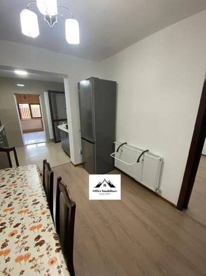 Apartament cu 3 camere în Periferie
