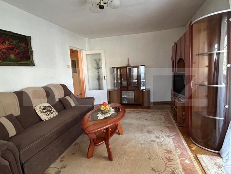 Apartament cu 3 camere decomandat, mobilat în Mănăștur