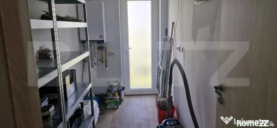 Casă cu 2 camere cu Teren 1000 Mp în Central