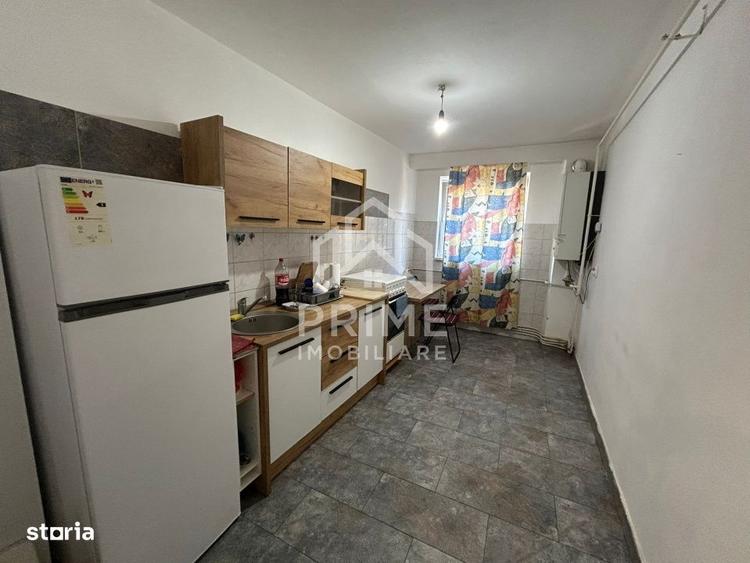 Apartament cu 2 camere decomandat în Cetate