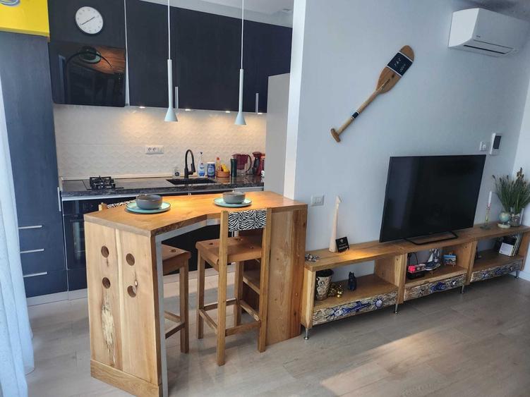 Apartament cu 2 camere decomandat în Central