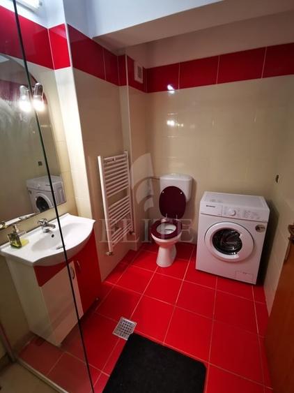 Apartament cu 3 camere semidecomandat, mobilat în Mănăștur