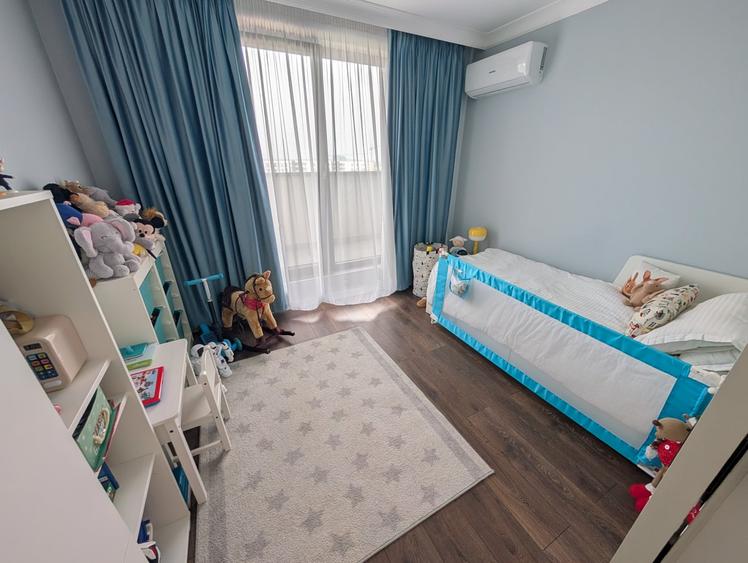 Apartament cu 3 camere, mobilat în Voluntari