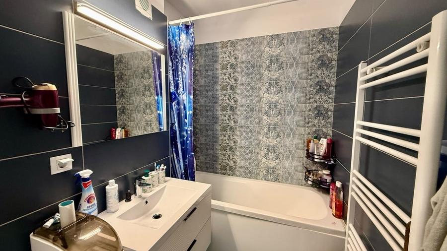Apartament cu 2 camere decomandat, mobilat în Pipera