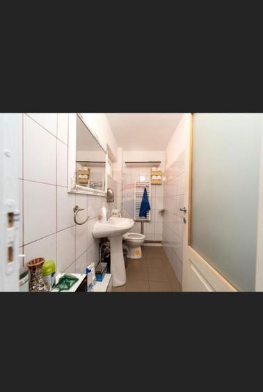 Apartament cu 2 camere semidecomandat în Bartolomeu