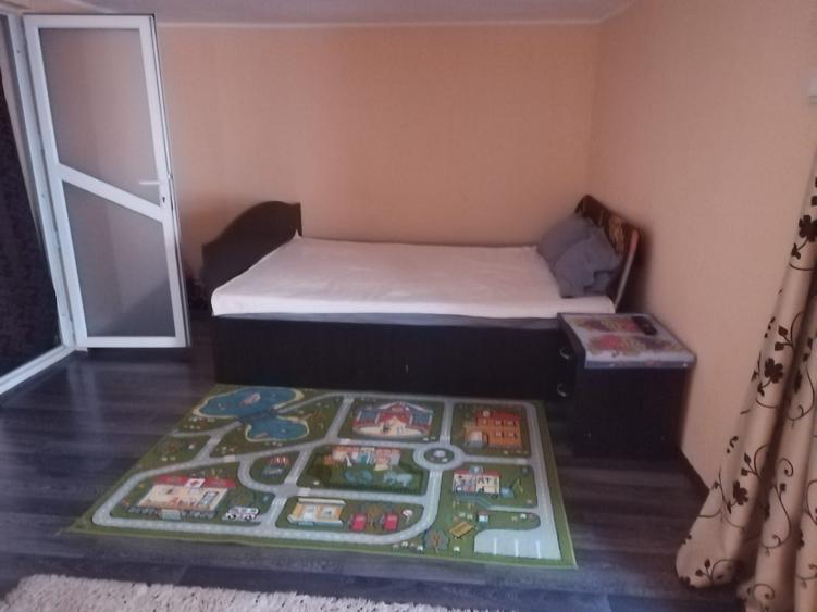 Casă cu 4 camere în Mofleni