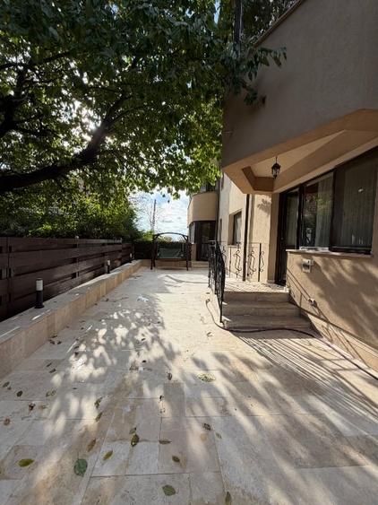 Apartament cu 3 camere decomandat în Copou