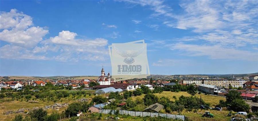 Penthouse cu 3 camere decomandat în Țiglari
