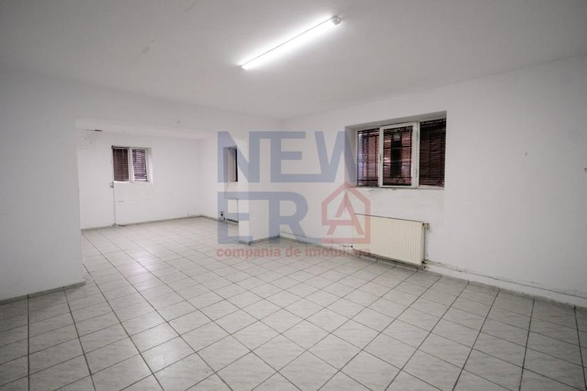 Apartament cu 5 camere decomandat în Parcul Carol