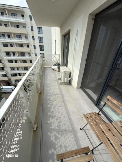 Apartament cu 2 camere decomandat în Xenia