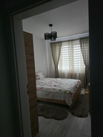 Apartament cu 2 camere decomandat, mobilat în Chiajna