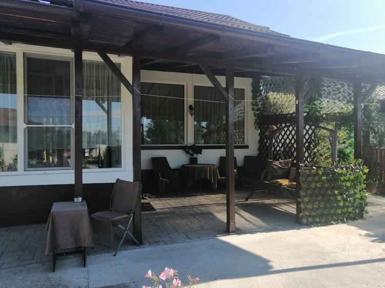 Casă cu 3 camere în Lipănești