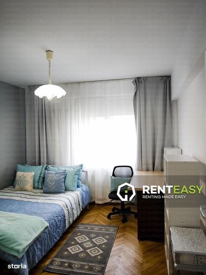 Apartament cu 3 camere în Piața Unirii