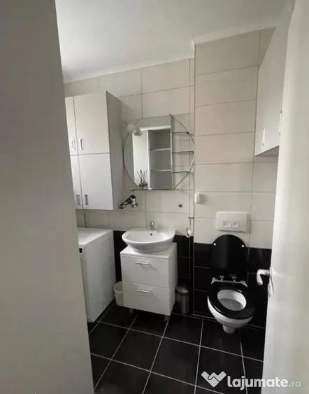 Apartament cu 3 camere decomandat în Avantgarden