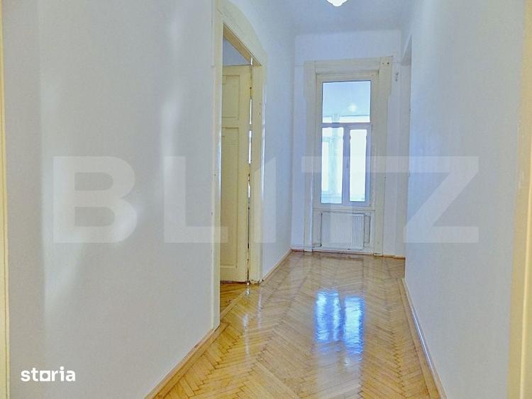 Apartament cu 4 camere decomandat în Fabric