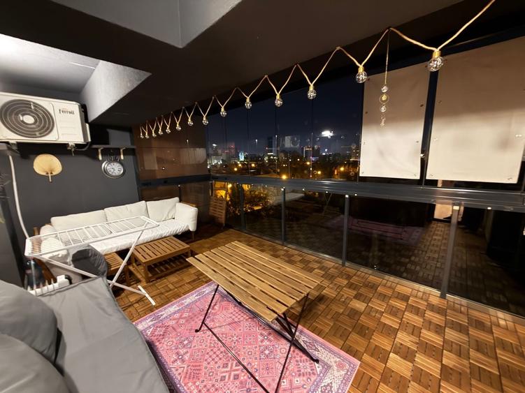 Apartament cu 5 camere decomandat, mobilat în P-ta Presei Libere