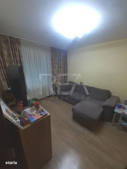 Apartament cu 2 camere decomandat în Obor