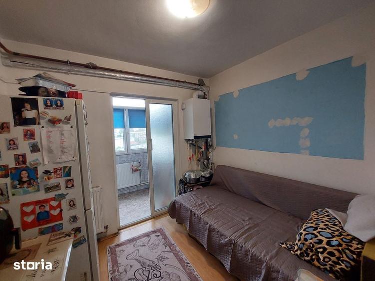 Apartament cu 2 camere semidecomandat în Brazda lui Novac