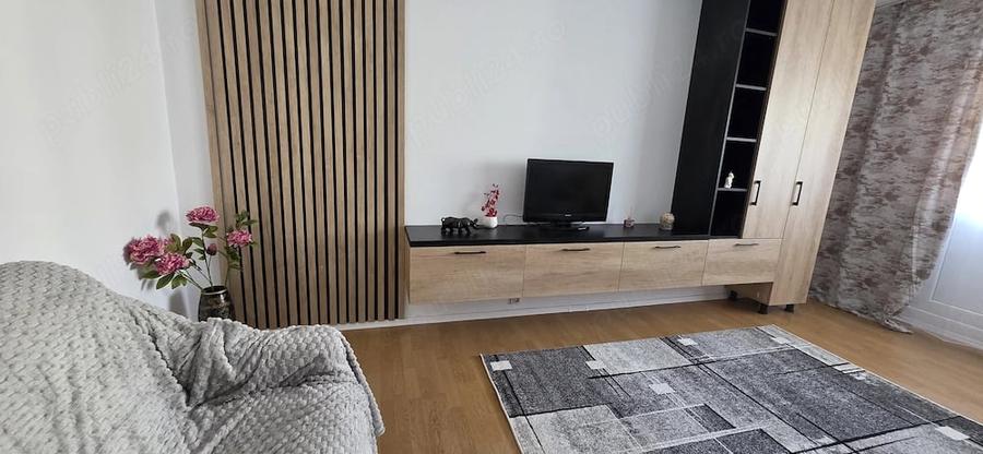 Apartament cu 2 camere decomandat în Cug