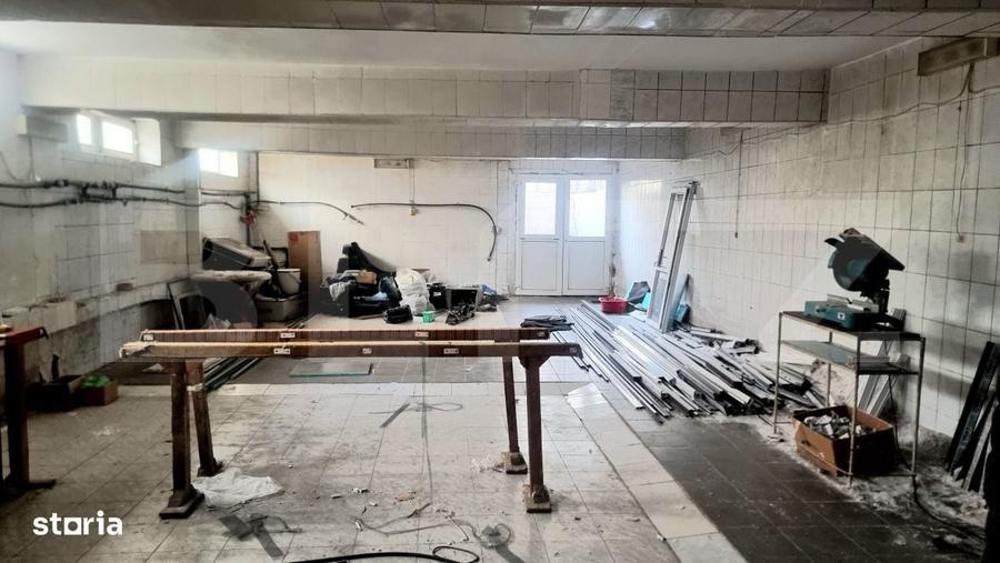Spațiu comercial, de 420 mp, în Central