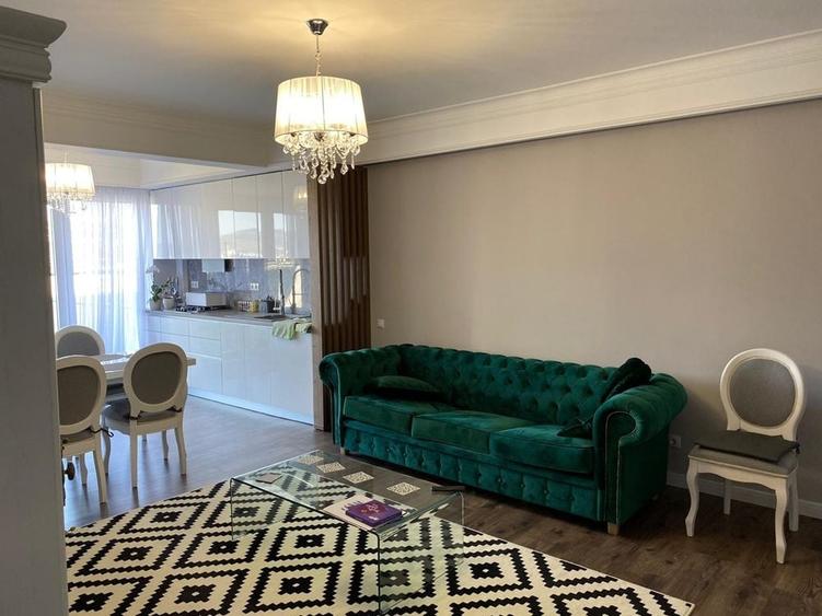 Apartament cu 4 camere decomandat în Aurel Vlaicu