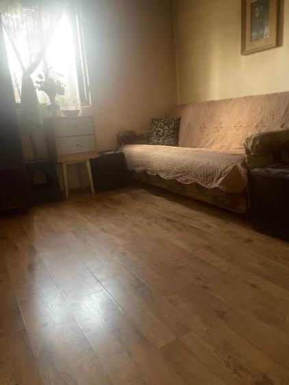 Casă individuală cu 2 camere cu Teren 100 Mp în Negreni