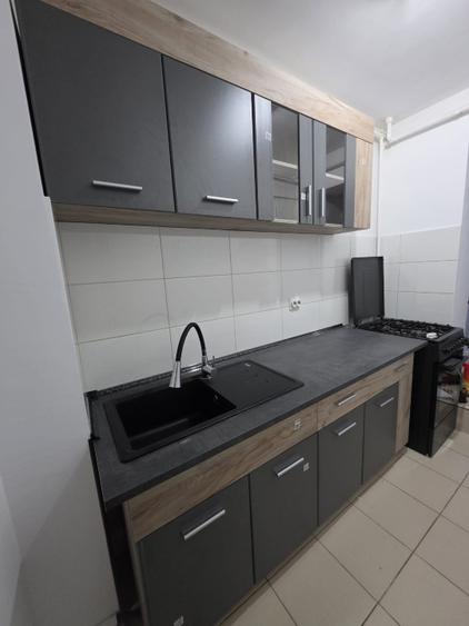 Garsonieră decomandată în Drumul Taberei
