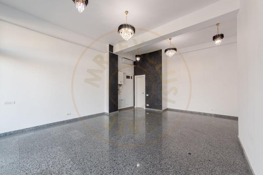 Spațiu comercial, de 34.200000762939 mp, în Frații Golești