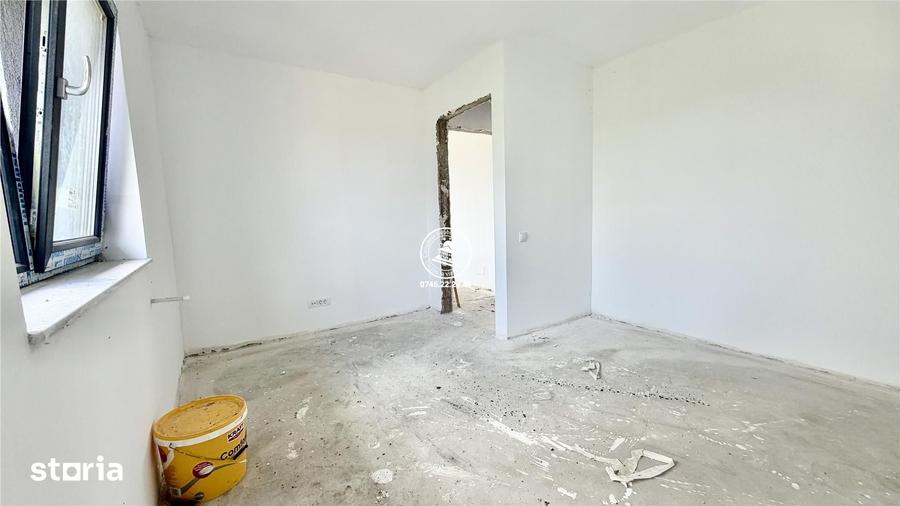 Casă cu 4 camere cu Teren 450 Mp în Central