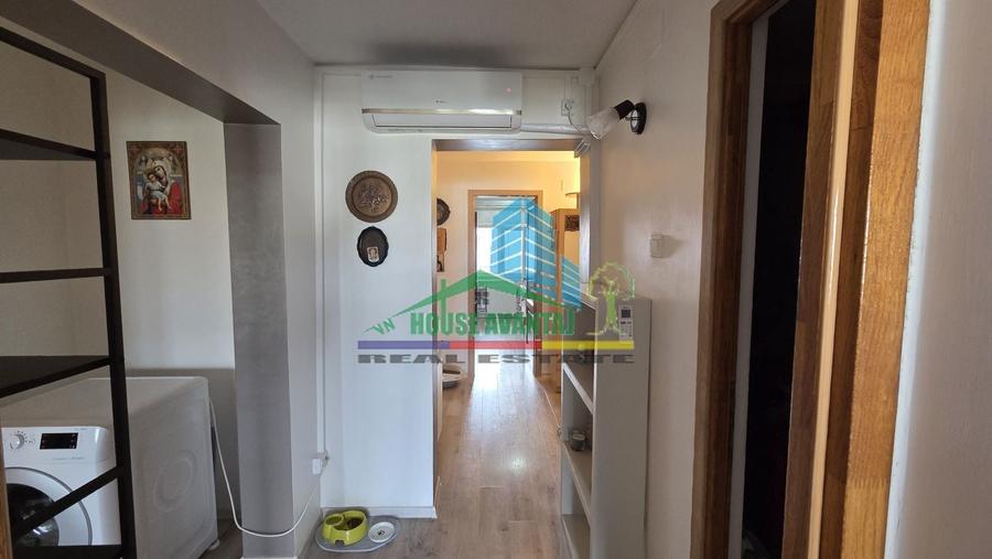 Apartament cu 3 camere decomandat, mobilat în Brăilei