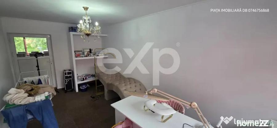 Casă cu 9 camere cu Teren 1053 Mp în Ultracentral
