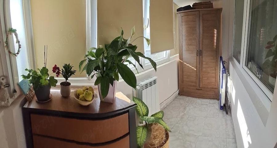 Apartament cu 2 camere semidecomandat în Tomis II