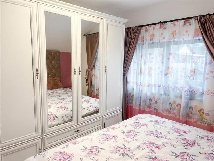 Casă cu 4 camere cu Teren 1200 Mp în Dealuri Oradea