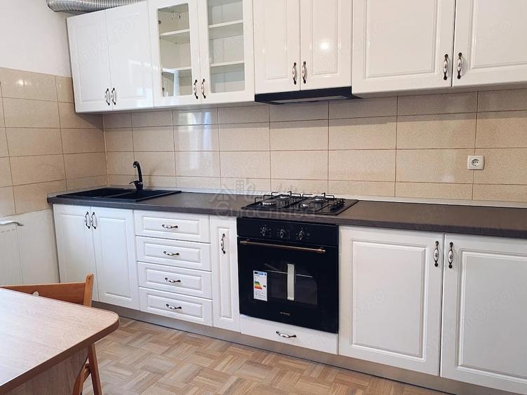 Apartament cu 2 camere semidecomandat în Sud