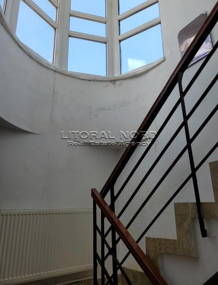 Apartament cu 2 camere decomandat în Poarta 6