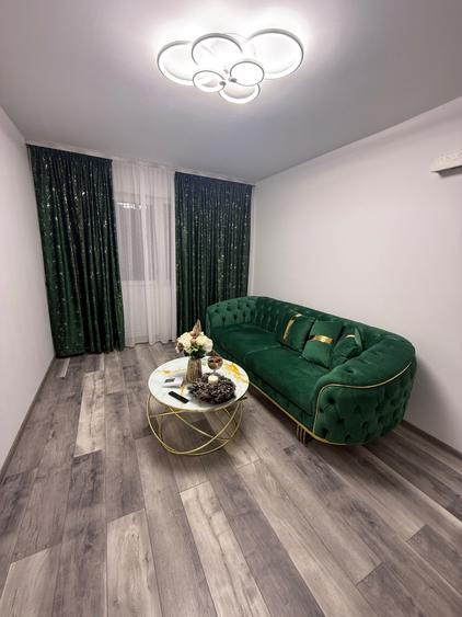 Apartament cu 2 camere decomandat în Simeria