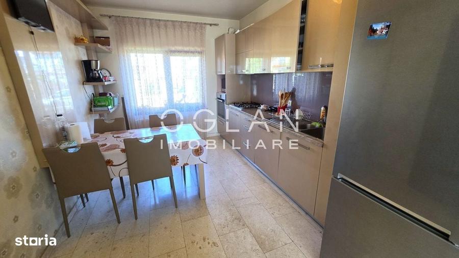 Casă cu 4 camere cu Teren 865 Mp în Central