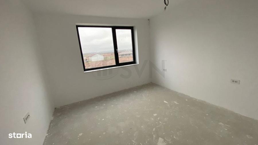 Casă cu 5 camere cu Teren 370 Mp în Mogoșoaia