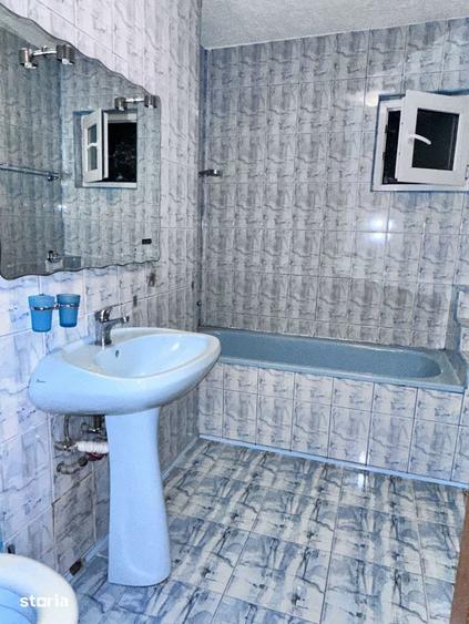 Apartament cu 2 camere, mobilat în Tolstoi