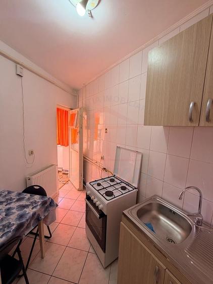 Inchiriem apartament cu o camera la PS-uri , tiglina 1, pret 250 euro. - 14